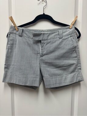 Banana Republic Pinstripe Cuffed Women’s Shorts - Blue & White